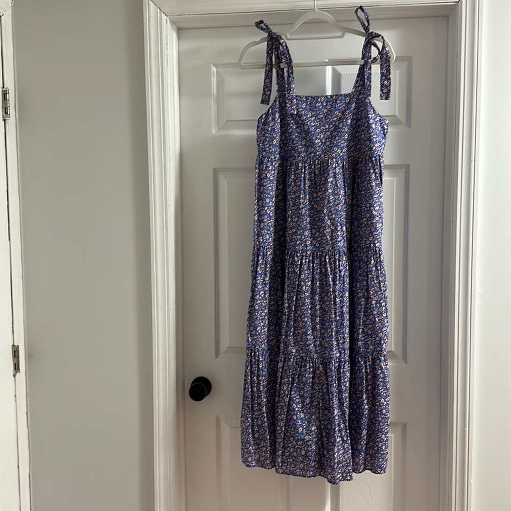 Madewell maxi blue floral dress with ties over shoulder. Size M